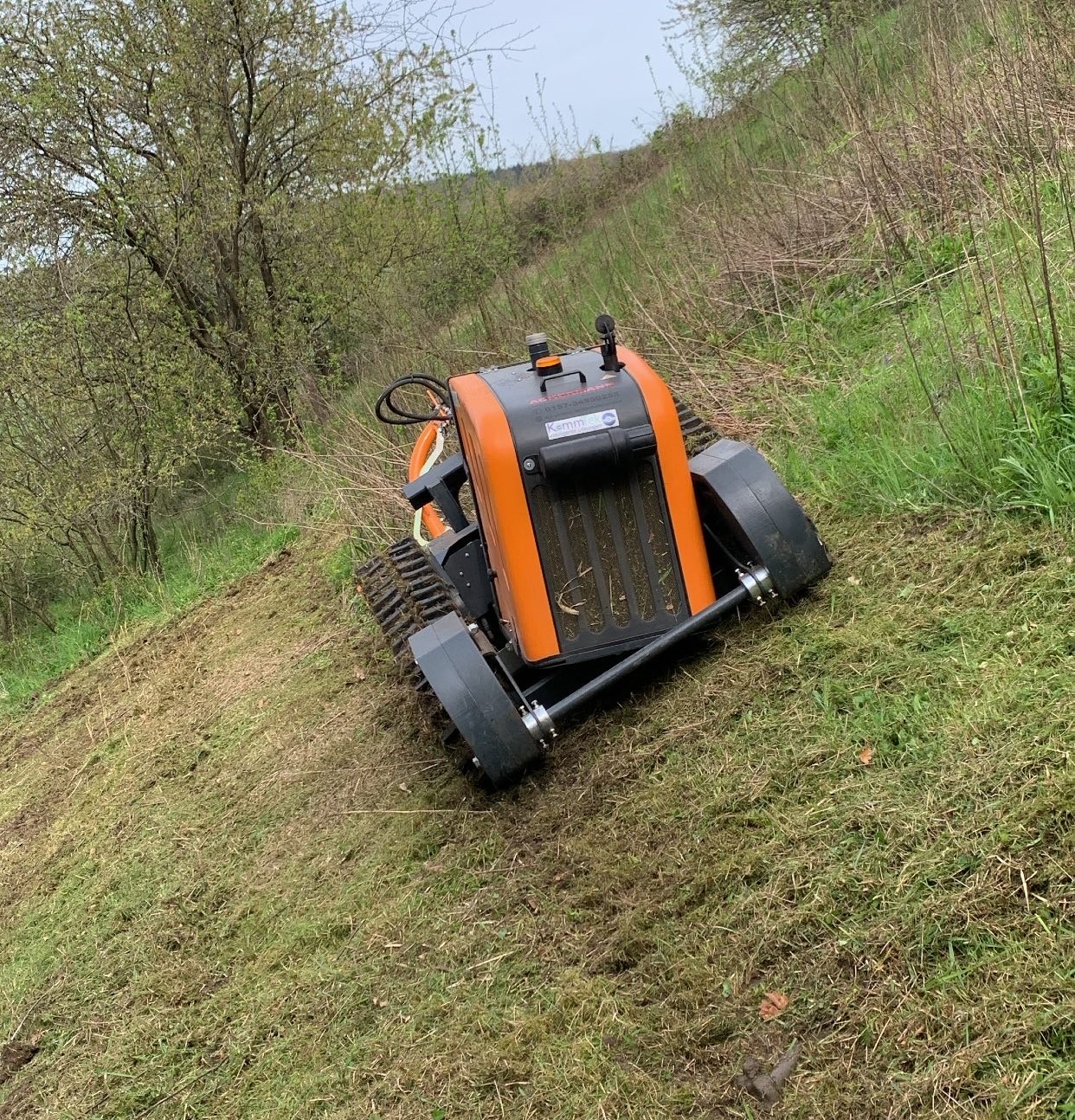 Mulcher im Hangbereich